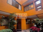 Casa en venta con Roof Garden propio en condominio...