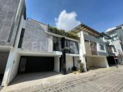 Casa en Venta con Roof Residencial La Ilusión Momoxpan,...