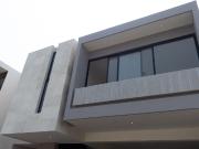 Casa en VENTA con sala de TV y 3 recamaras, Fracc. Lomas...