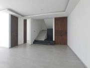 CASA EN VENTA CON SEGURIDAD EN BOSQUE ESMERALDA,...