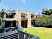 Casa en venta con seguridad en Bosques de la Herradura