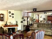 CASA EN VENTA CON SEGURIDAD EN LAS ARBOLEDAS,...