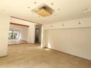 CASA EN VENTA CON SEGURIDAD EN LOMAS DE VALLE ESCONDIDO,...