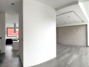 CASA EN VENTA CON SEGURIDAD EN LOMAS VERDES 6a SECCIÓN,...