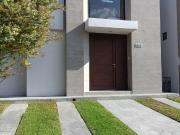 CASA EN VENTA CON TERRAZA EN ALTOS JURIQUILLA QUERETARO