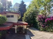 Casa en venta con terreno de 885m