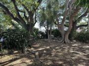 Casa en venta con terreno en esquina Fraile