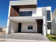 Casa en Preventa en Viñas primera etapa