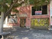 Casa en venta con Uso comercial sobre la Calzada...