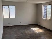 Casa en Venta con uso de Suelo Comercial o Residencial...