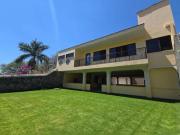 Casa en venta con uso de suelo comercial. Zona norte de...