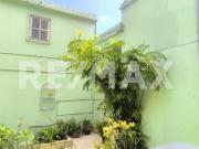 Casa en venta con uso de suelo mixto – Colonia La Villa,...