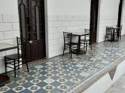 Casa en venta con uso de suelo mixto comercial y de...