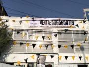 Casa en Venta con uso de suelo mixto en Boulevares,...