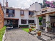 Casa en Venta con Vigilancia en OLIVAR DE LOS PADRES