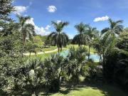 Casa en venta con vista a campo y lago en la privada...