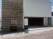 Casa en venta con vista a la presa en Lomas del Molino 3