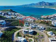 CASA EN VENTA CON VISTA AL MAR Y CON ALBERCA EN BELO...