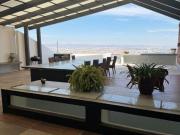 Casa en venta con vista panorámica en Bosque Camelinas...