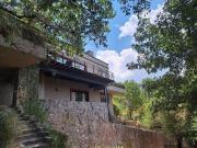 CASA EN VENTA CON VISTA PARCIAL AL LAGO VALLE DE BRAVO