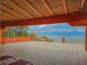 CASA EN VENTA CON VISTA AL ALGO EN VALLE DE BRAVO