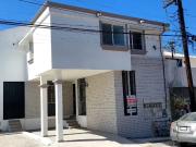 CASA EN VENTA CONDOCASA CUMBRES REESTRENE CASA