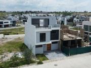 Casa en Venta Condominio Castaños, Valle Imperial, Zapopan
