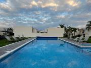 CASA EN VENTA CONDOMINIO CON ALBERCA, JURIQUILLA QUERETARO