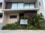 Casa en venta condominio Marina Residencial, Puerto Cancún