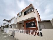 Casa en Venta, Conjunto Acacias II, Cdla Colinas de...