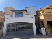 CASA EN VENTA CONQUISTADOR RESIDENCIAL MODERNA