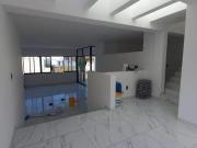 CASA EN VENTA CONSTRUIDA EN GRAN JARDÍN LEÓN GUANAJUATO