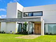 Casa en Venta Costa Esmeralda Ecuestre