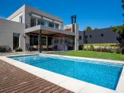 CASA EN VENTA COSTA ESMERALDA FONDO HOUSE DEPORTIV