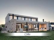 Casa conn pileta en venta Costa Esmeralda Residencial I