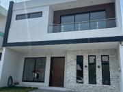 Casa en venta – Coto 4 Español | Valle Imperial