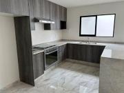 Casa en venta coto Abeto Lomas de la Primavera