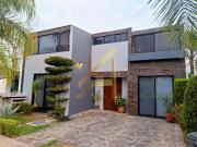 Casa en Venta coto Arbolada Bosques de Santa Anita