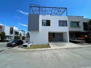 Casa en Venta Coto Español Valle Imperial Zapopan