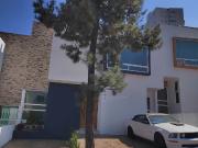 CASA EN VENTA COTO PRIVADO ALTOZANO $5,700,000