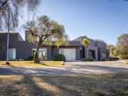 Casa en venta country fortin del pozo categoria 4...