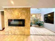 Casa en Venta. Cuenca