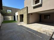 CASA EN VENTA, CUMBRES 1 SECTOR