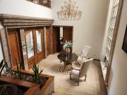 CASA EN VENTA CUMBRES 2DO SECTOR REMODELADA