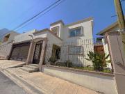 Casa en venta, Cumbres 4to sector en exclusiva privada