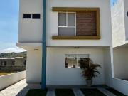 Casa en venta Cumbres de la Presa