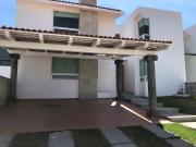 Casa en Venta, Cumbres del Lago