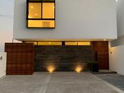 Casa en Venta – Cumbres del Lago, Juriquilla Querétaro