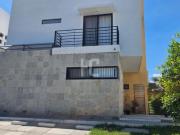 CASA EN VENTA, CUMBRES DEL LAGO, QUERETARO