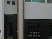 CASA EN VENTA CUMBRES ELITE 7 SECTOR